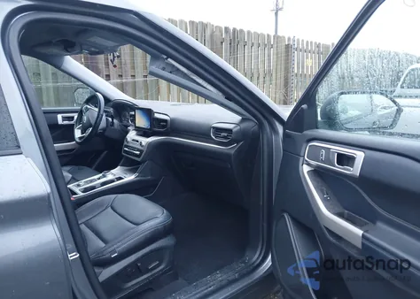 2021 Ford Explorer Xlt z USA, uszkodzony, nr VIN 1FMSK8DH4MGA77304